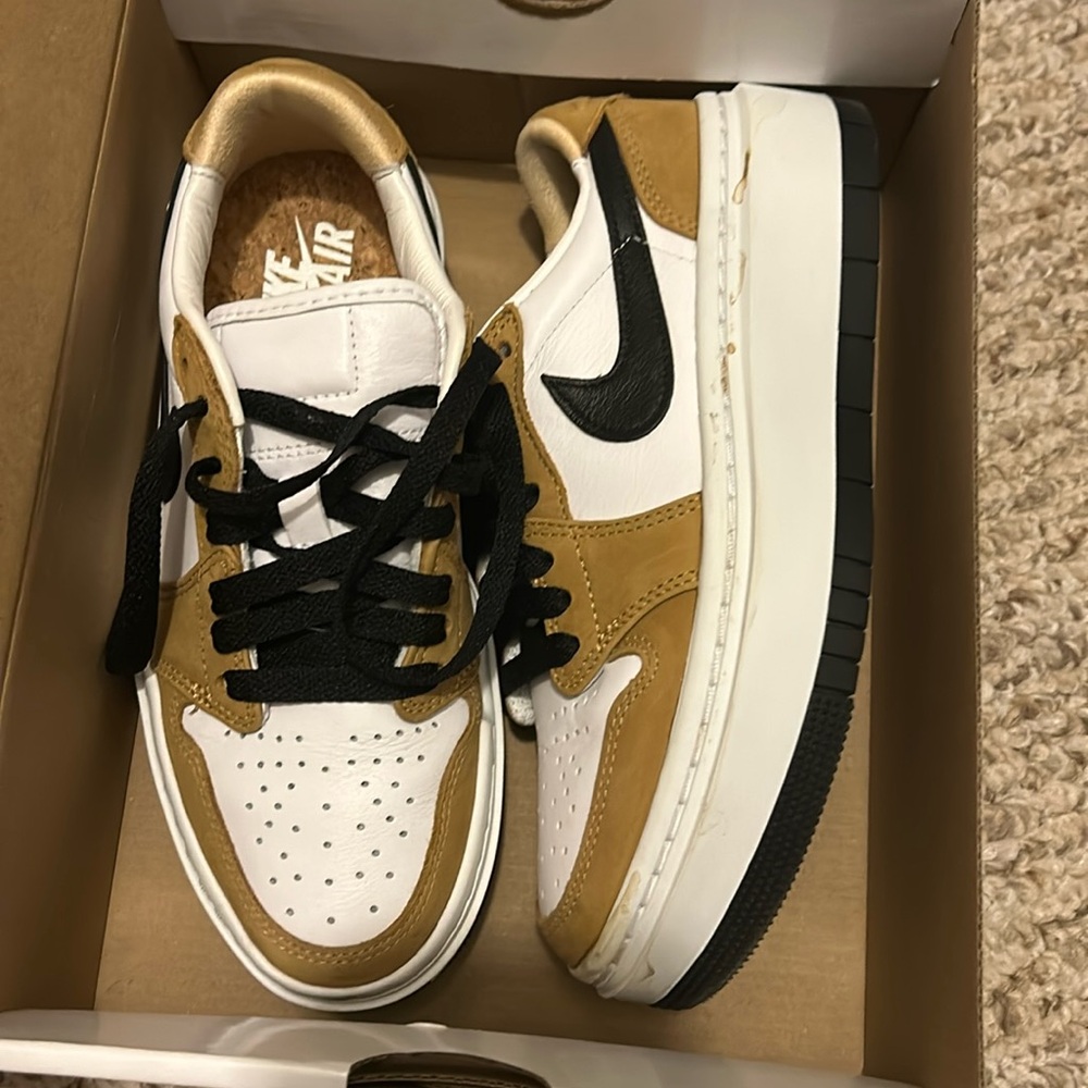 Nike Jordan Rookie of the Year